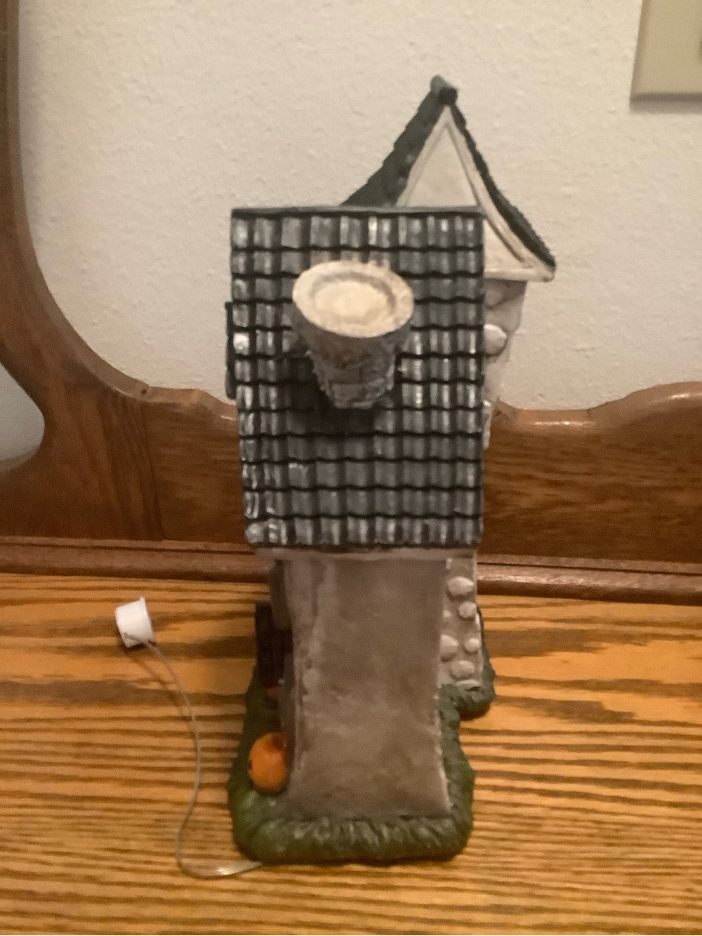 Halloween Decor - Picture 4 of 6